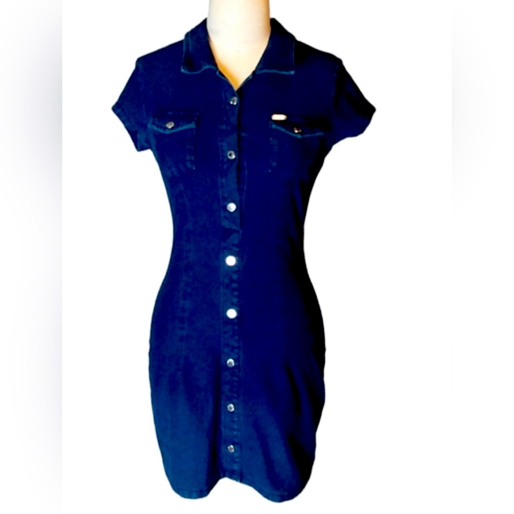 GUESS DENIM DRESS- Button-Up - Picture 2 of 6